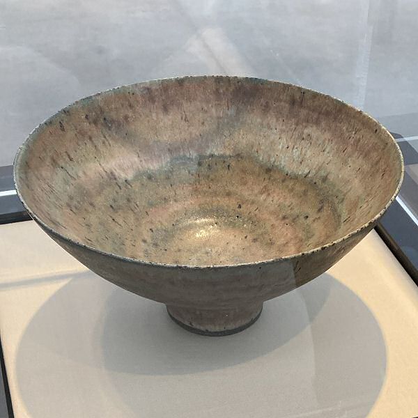 Lucie Rie - Stoneware bowl, 1967