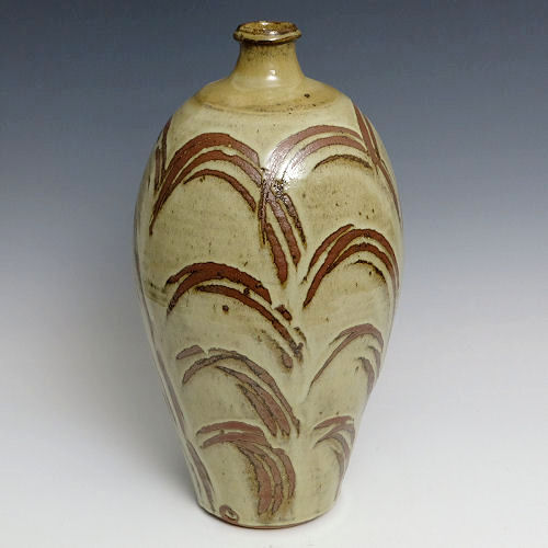 Phil Rogers - Finger wipe vase