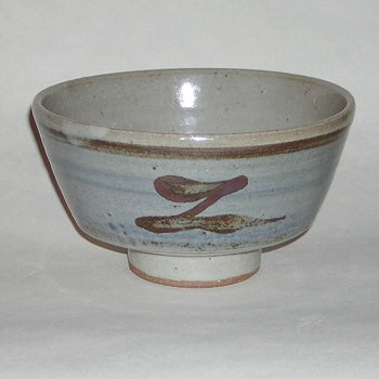Leach Pottery - Medium Z bowl