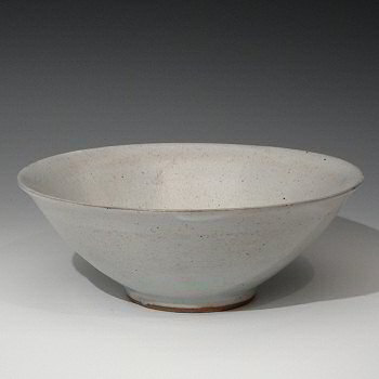 Katharine Pleydell-Bouverie ash glazed bowl